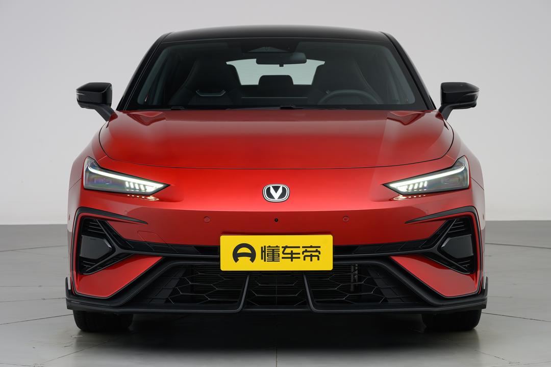 Changan UNI-V 2026, фото 12