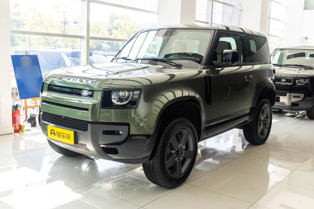 Land Rover Defender 2026, фото 1