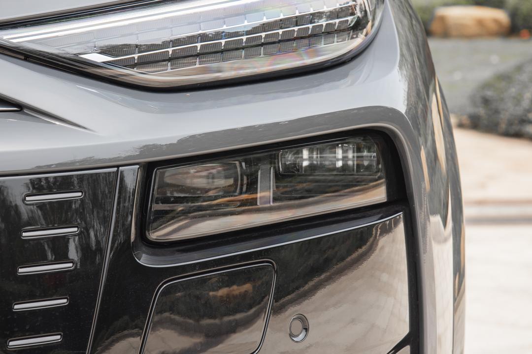 Audi Q6L Sportback e-tron 2026, фото 11