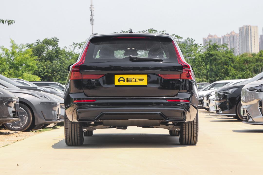 Volvo XC60 2026, фото 6