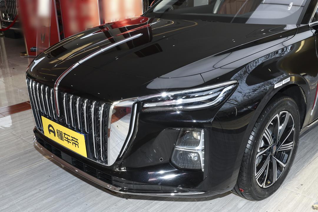 Hongqi H5 PHEV 2026, фото 9