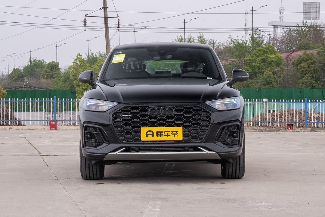 Audi Q5L Sportback 2026, фото 2