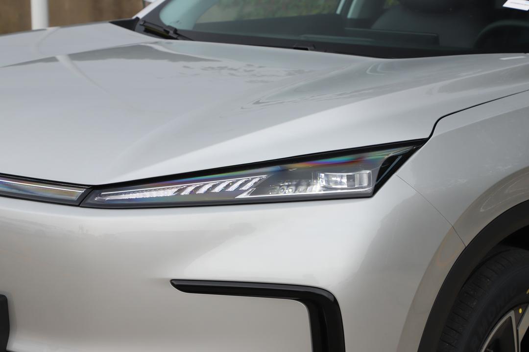 Dongfeng Aeolus L8Y 2026, фото 14