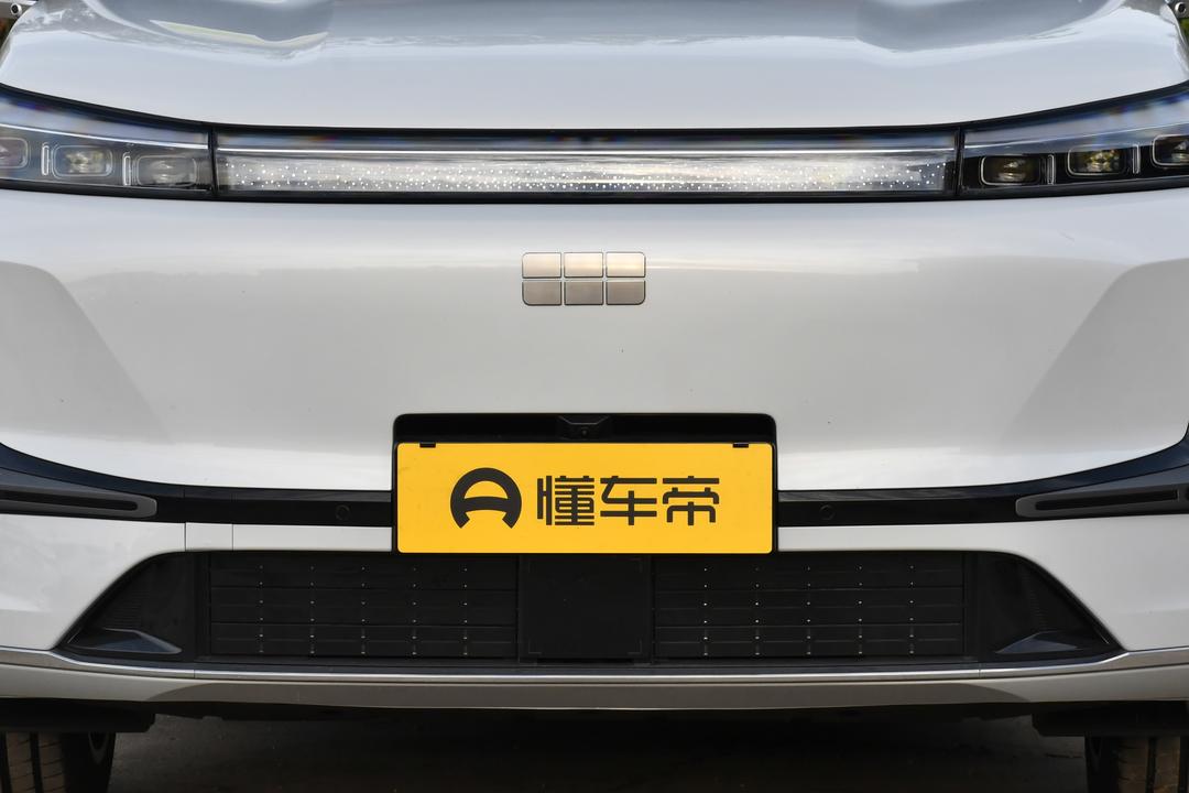 Geely Galaxy M9 2026, фото 10