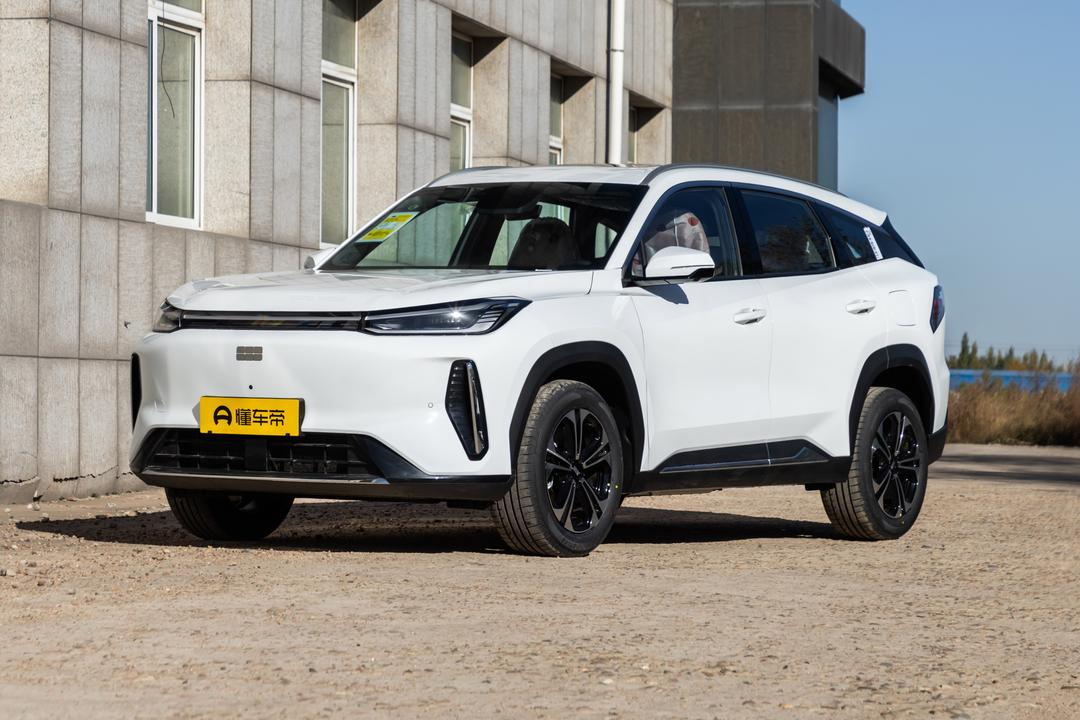 Geely M7