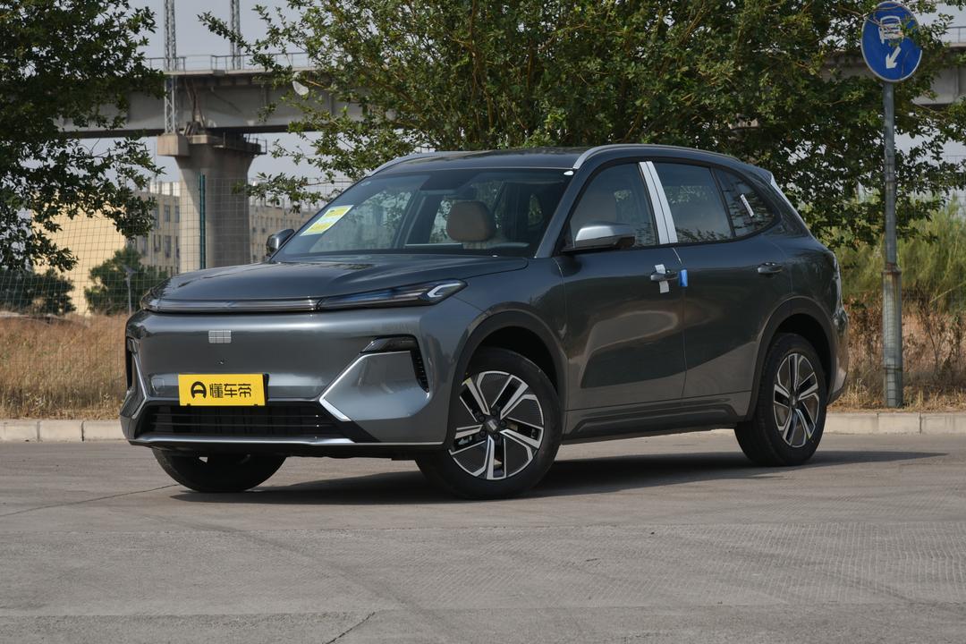 Geely Starship 7 EM-i 2026, фото 1