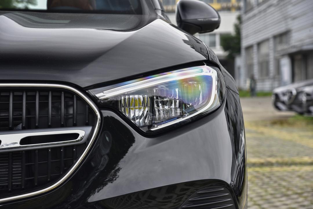 Mercedes-Benz GLC-Class 2026, фото 11