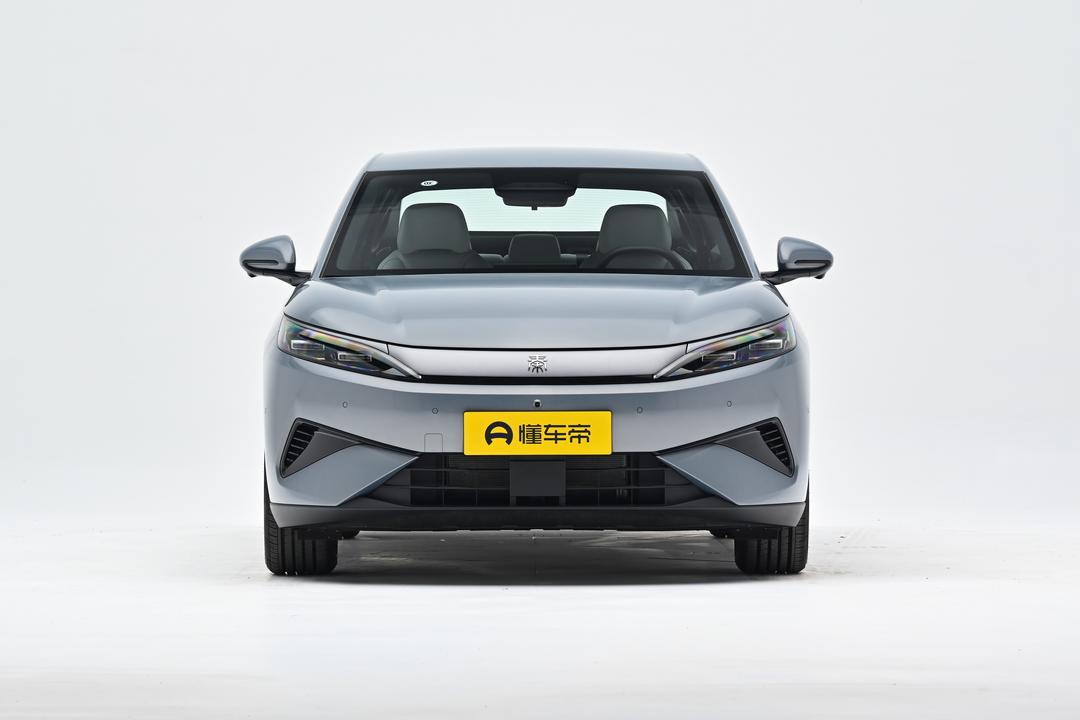 BYD Qin MAX EV 2026, фото 2
