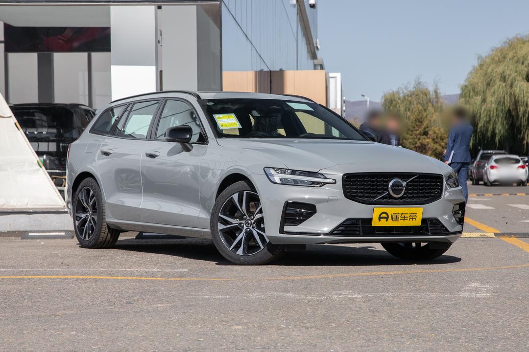 Volvo V60 2026, фото 3
