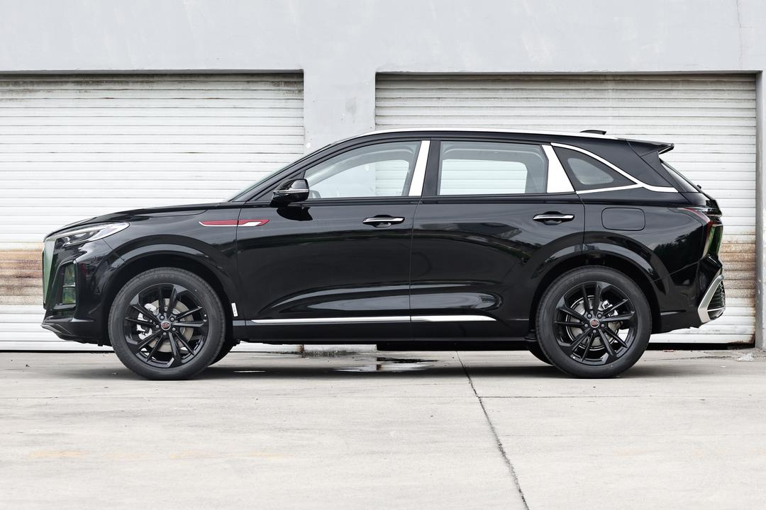 Hongqi HS3 PHEV 2026, фото 4