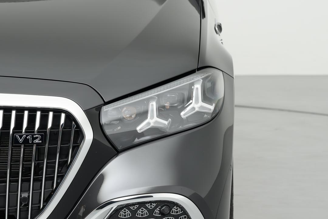 Mercedes-Benz Maybach S-Class 2026, фото 11