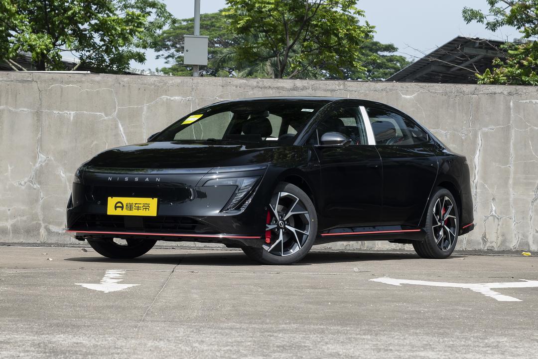Nissan N7