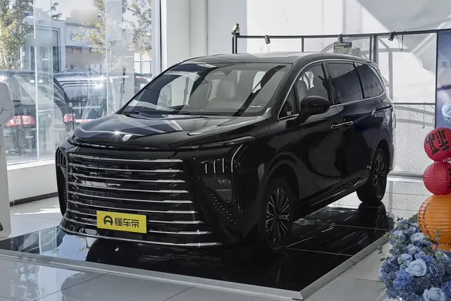 Dongfeng Starlight V9 2026 — купить из Китая под заказ