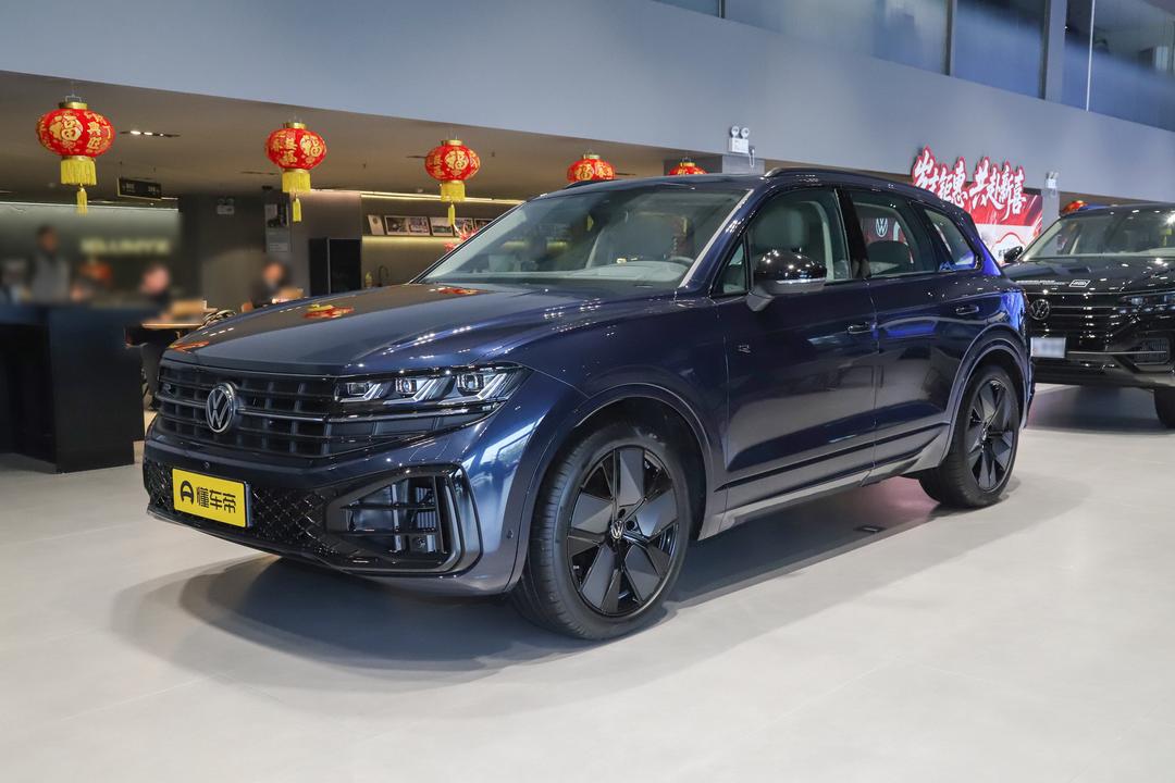 Volkswagen Touareg 2026, фото 1