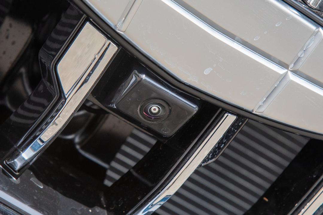 Geely Emgrand 2026, фото 15