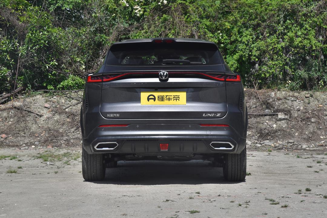 Changan UNI-Z PHEV 2026, фото 6