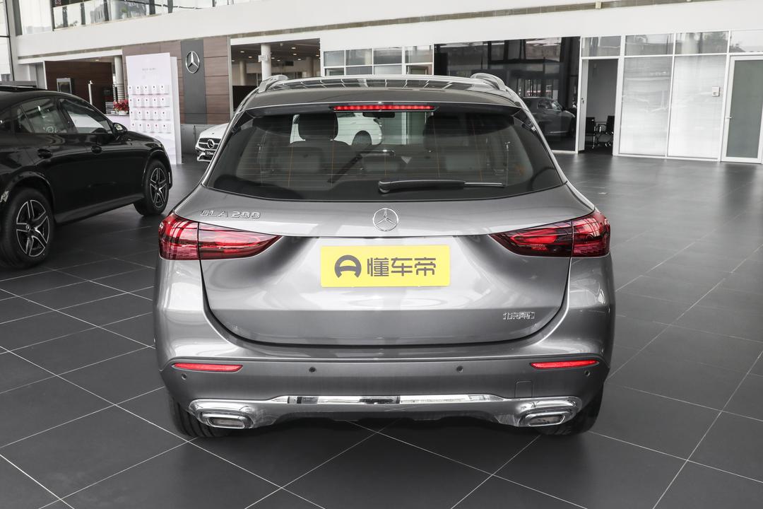 Mercedes-Benz GLA 2026, фото 6
