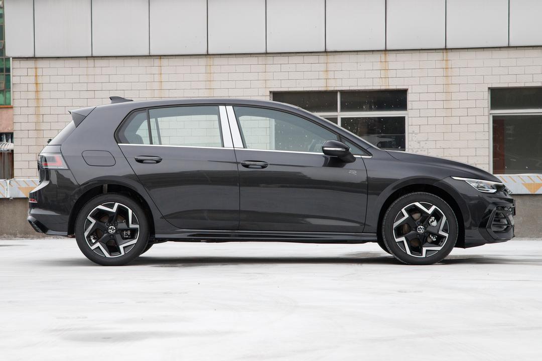 Volkswagen Golf 2026, фото 8