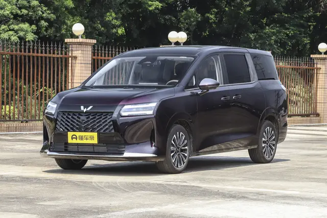 Wuling Xingguang 730 2026 — купить из Китая под заказ