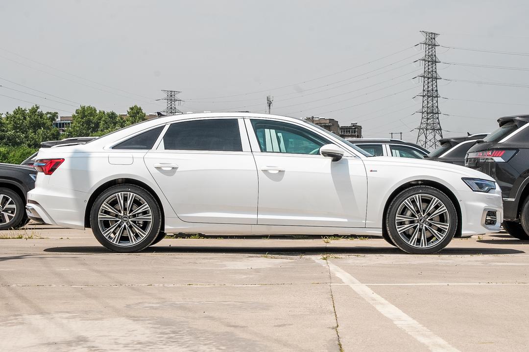 Audi A6L 2026, фото 8