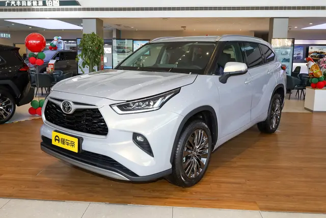 Toyota Highlander 2026 — купить из Китая под заказ