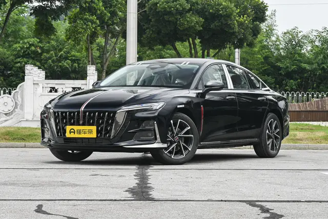 Hongqi H6 2026 — купить из Китая под заказ