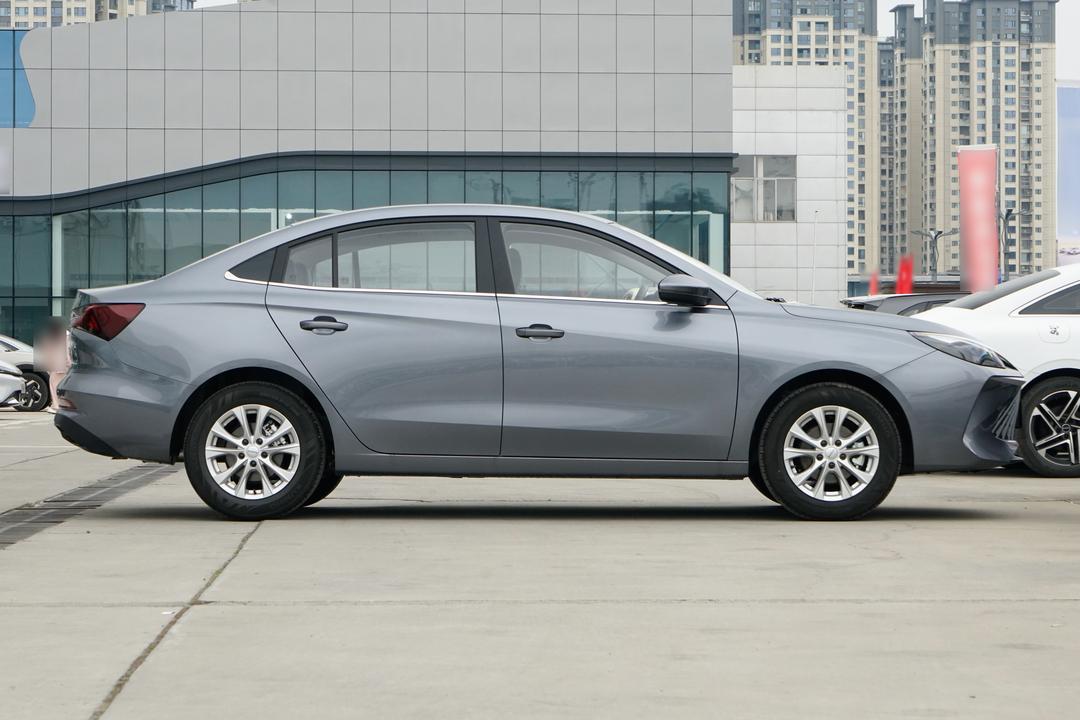 Roewe i5 2026, фото 8