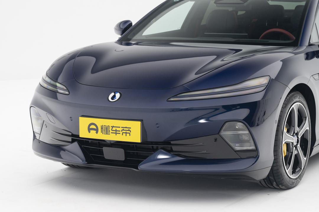 Denza Z9S EV 2026, фото 9