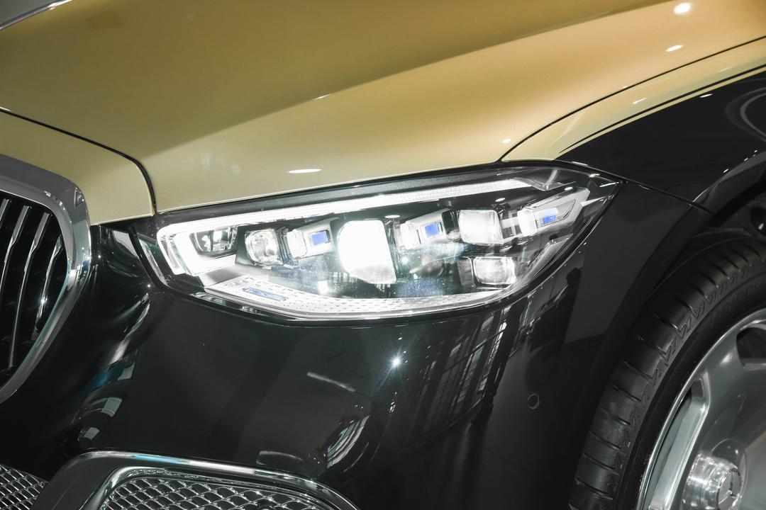 Mercedes-Benz Maybach S-Class 2026, фото 14