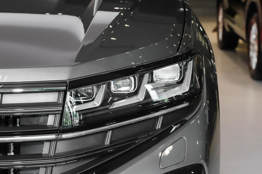 Volkswagen Touareg 2026, фото 11