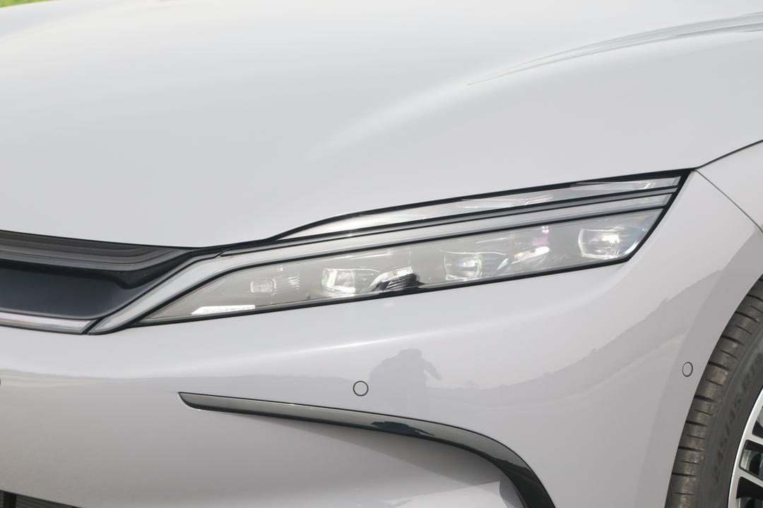 BYD Han DM 2026, фото 14