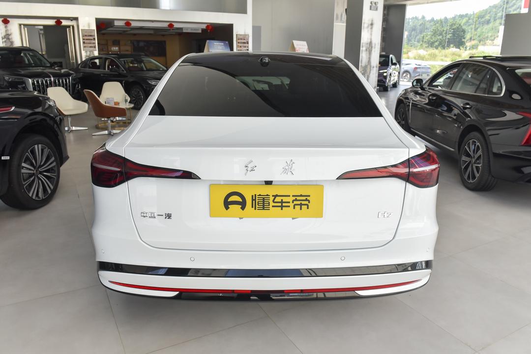 Hongqi H7 PHEV 2026, фото 6