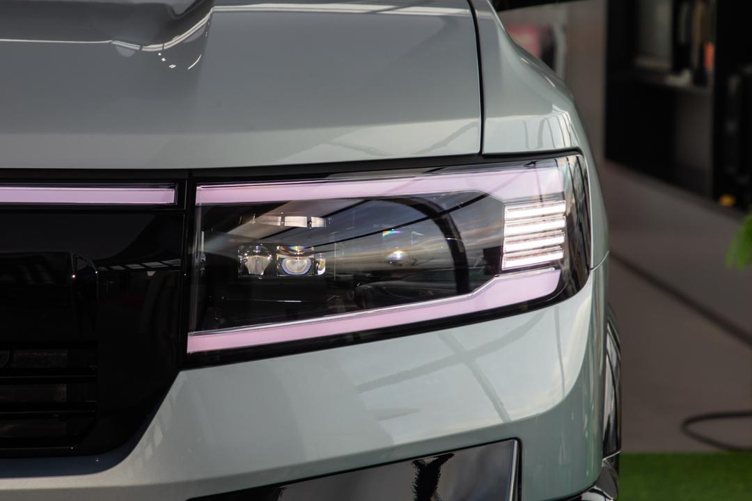 BYD Fangchengbao Leopard 8 2026, фото 12