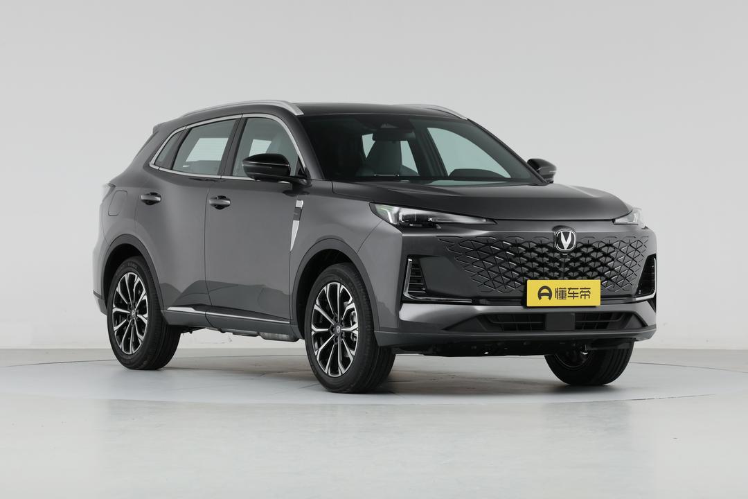 Changan CS55 PLUS PHEV 2026, фото 3