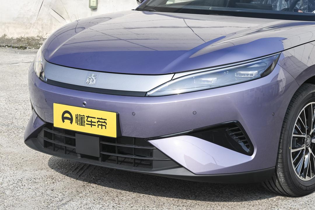 BYD Qin MAX EV 2026, фото 9