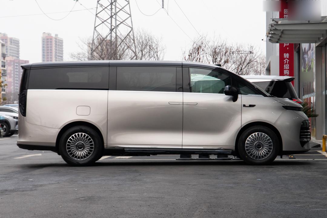 Geely V900 2026, фото 8
