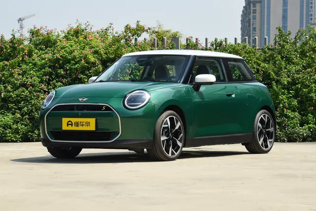 MINI Cooper Electric 2026 — купить из Китая под заказ