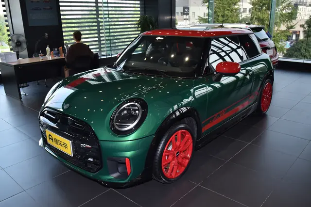 MINI JCW 2026 — купить из Китая под заказ