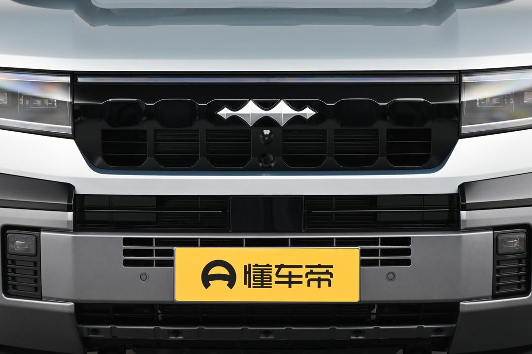 BYD Fangchengbao Leopard 8 2026, фото 10
