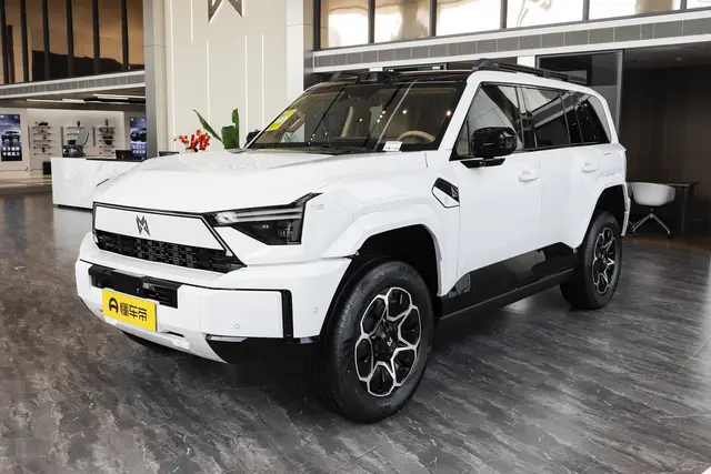 Dongfeng M817 2026 — купить из Китая под заказ