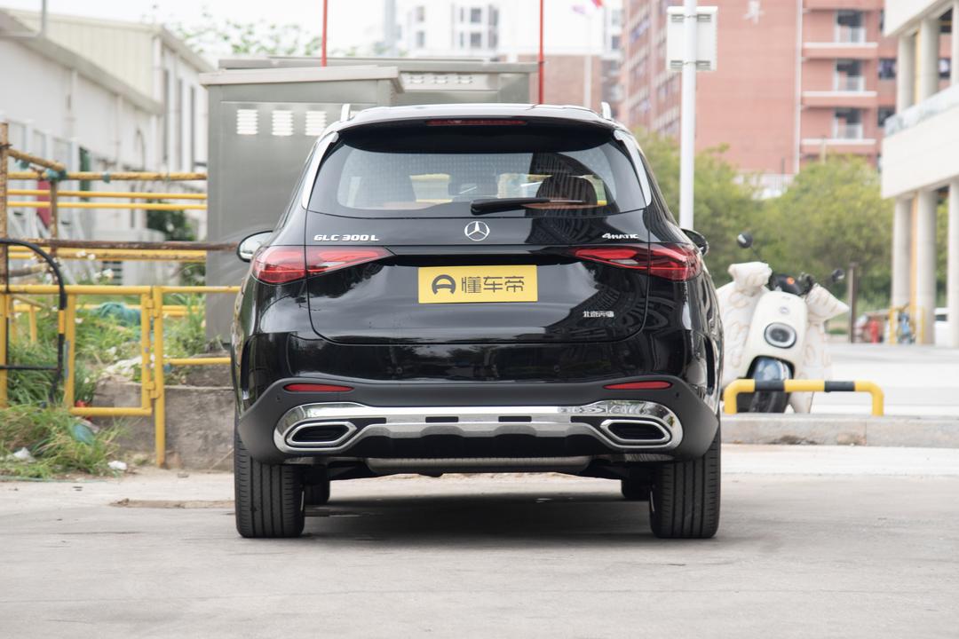 Mercedes-Benz GLC-Class 2026, фото 6