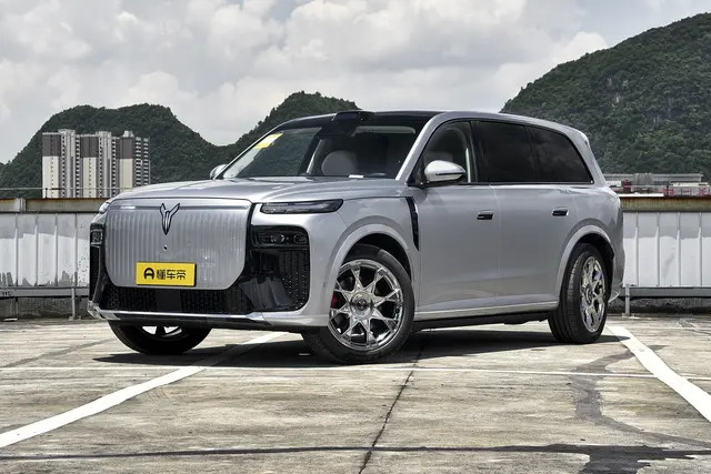 Voyah Taishan X8 EV 2026 — купить из Китая под заказ