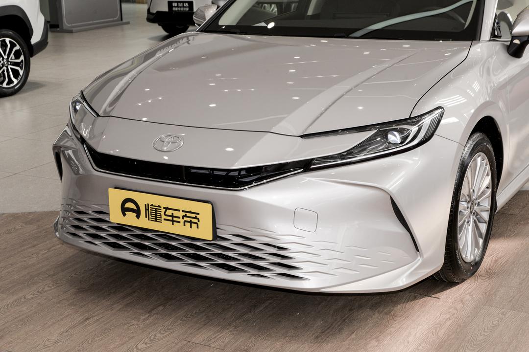 Toyota Camry 2026, фото 9