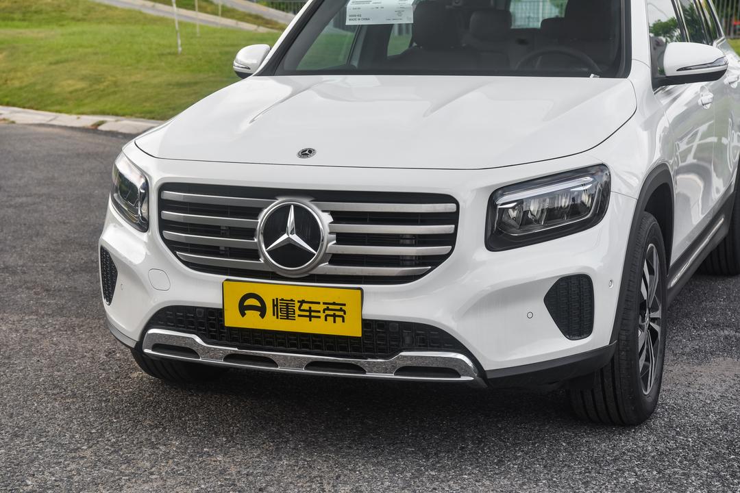 Mercedes-Benz GLB 2026, фото 9