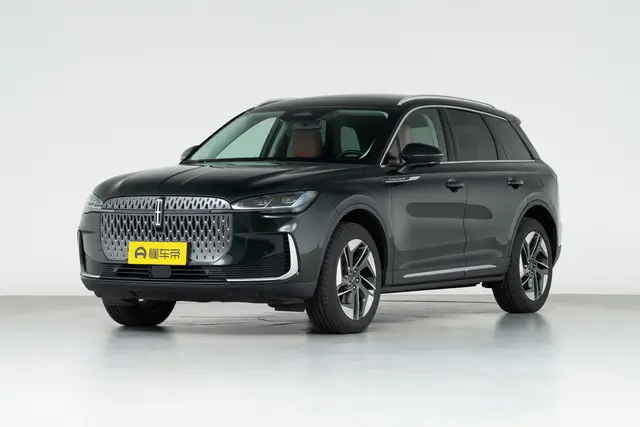 Lincoln Corsair 2026 — купить из Китая под заказ