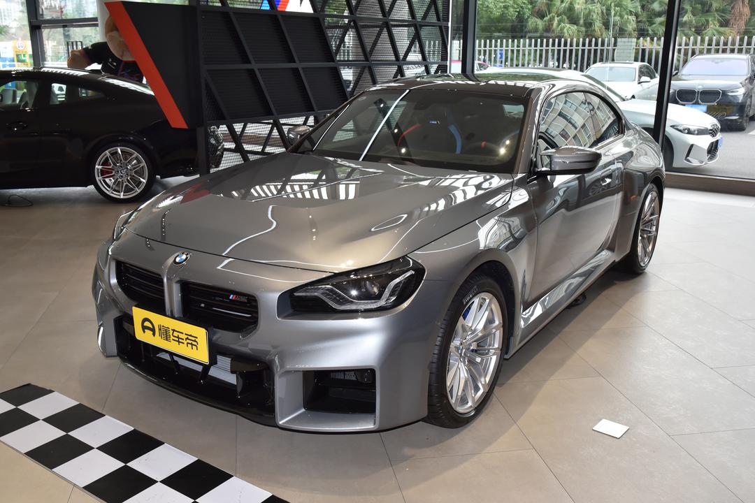 BMW M2 2026, фото 1