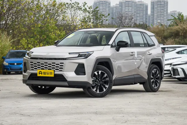 Toyota Wildlander 2026 — купить из Китая под заказ