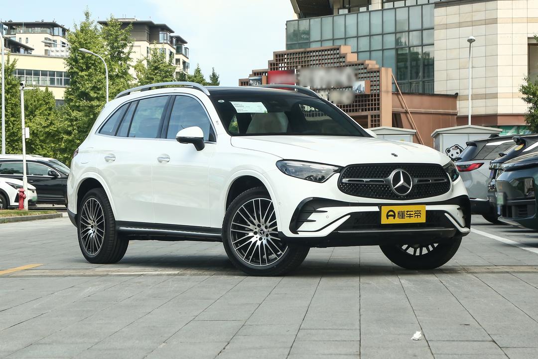 Mercedes-Benz GLC-Class 2026, фото 3