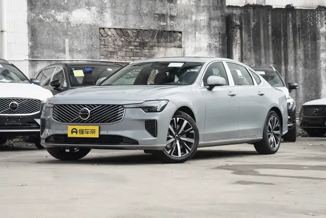 Volvo S90 2026 — купить из Китая под заказ