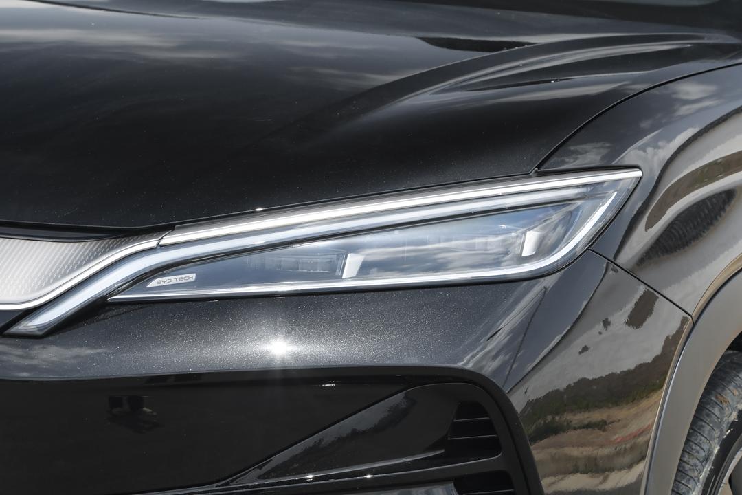 BYD Song Ultra EV 2026, фото 13